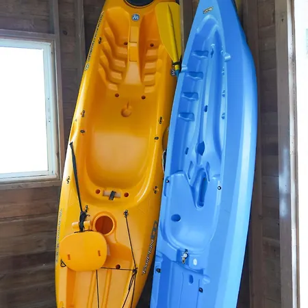 La Caribena Beach House- Bocas Del Toro, Isla Colon, Panama Big Creek Exterior photo